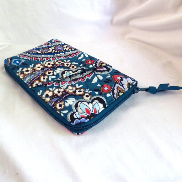 Vera Bradley Family Travel Wallet Haymarket Paisley Jewel NWOT - Picture 1 of 6
